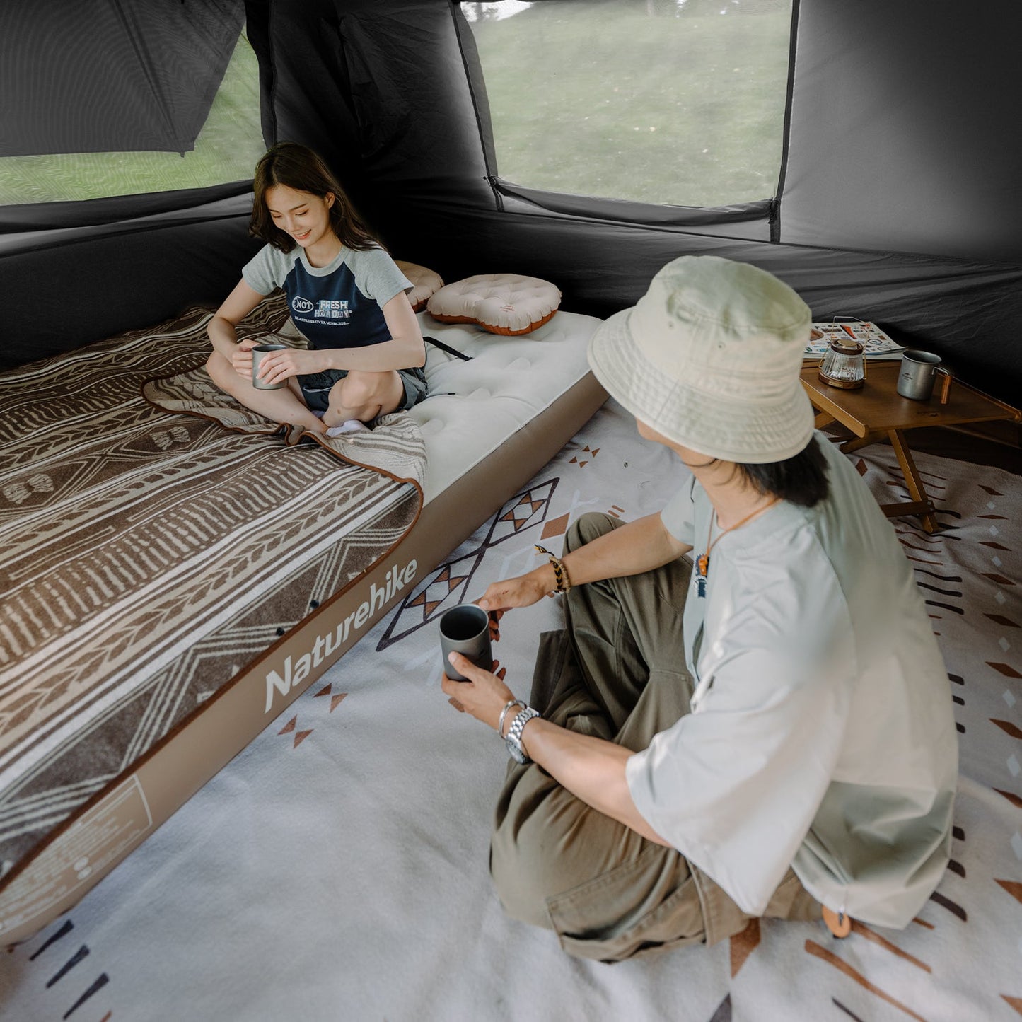 Naturehike VILLAGE 6.0 Black Edition Ridge Tent 2-4 Person Cabin Style Automatic Tent 2026 Gen 2 Spacious Space 210D Oxford Cloth Outdoor Camping