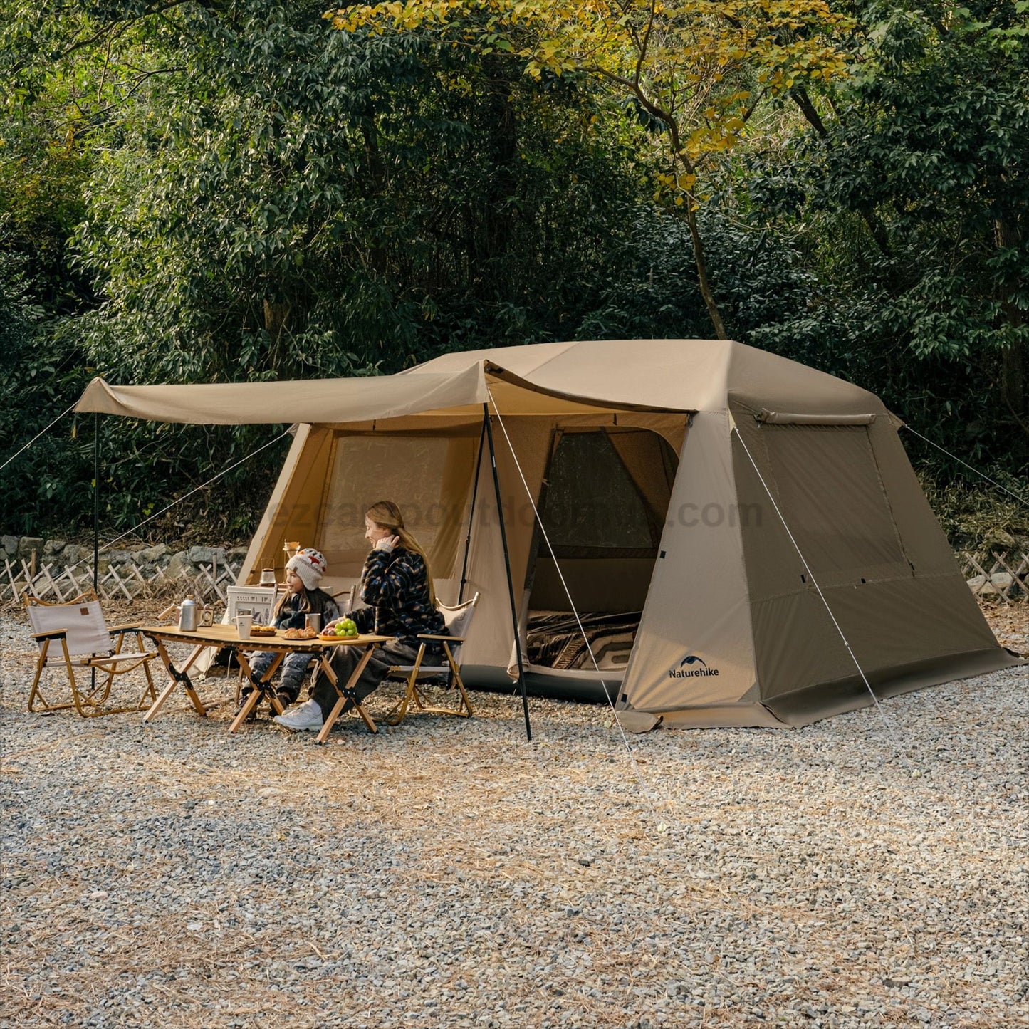 Naturehike VILLAGE 13 LITE Ridge Automatic Tent Fast Build Cabin Style Tent 6-8 Persons 2 Bedroom 1 Living Area Large 13m² Interior Space Outdoor