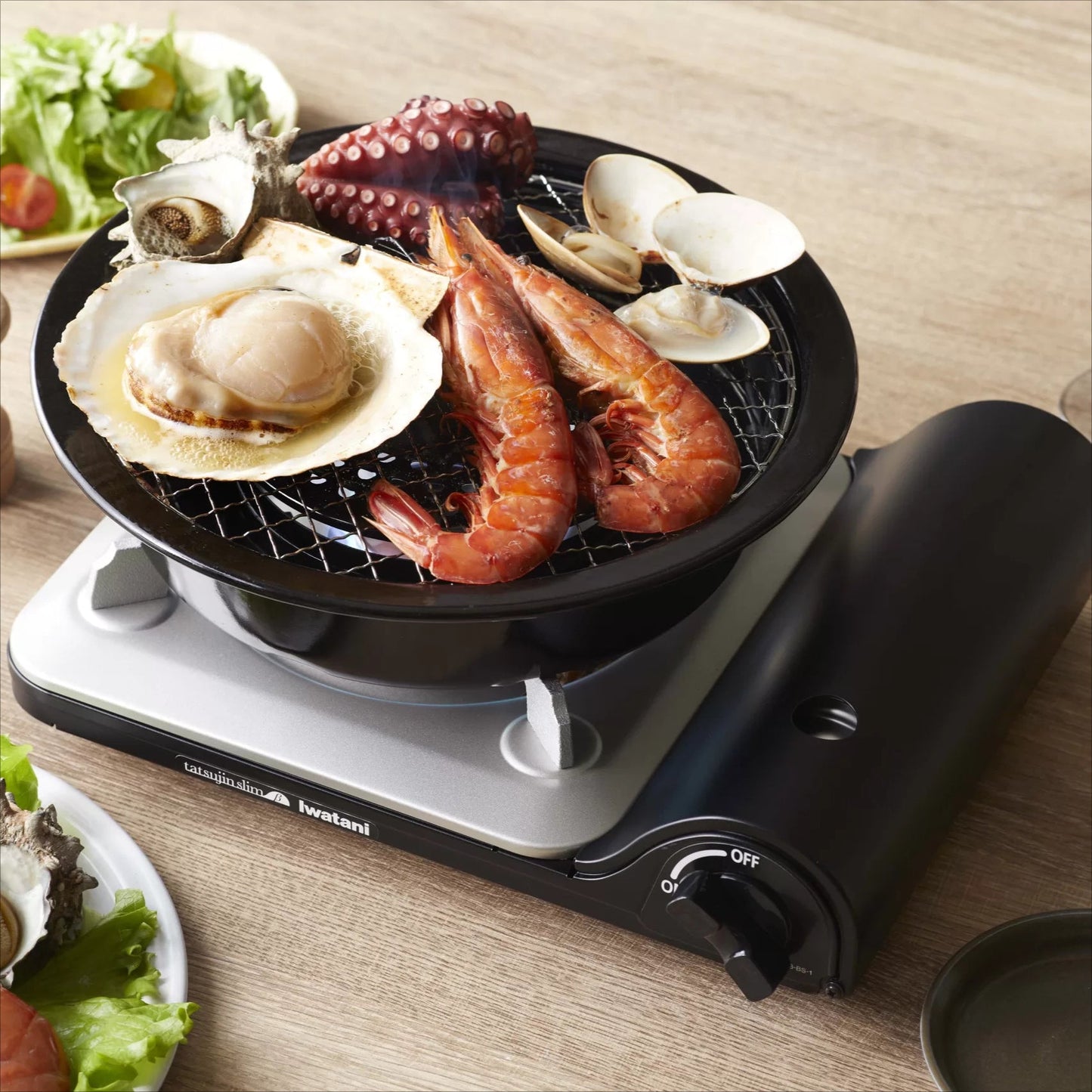 Iwatani Tatsujin Slim Beta Stove Portable Butane Canister Cassette Gas Stove Indoor Outdoor Camping Travel High Power 3.2kw Firepower Burner