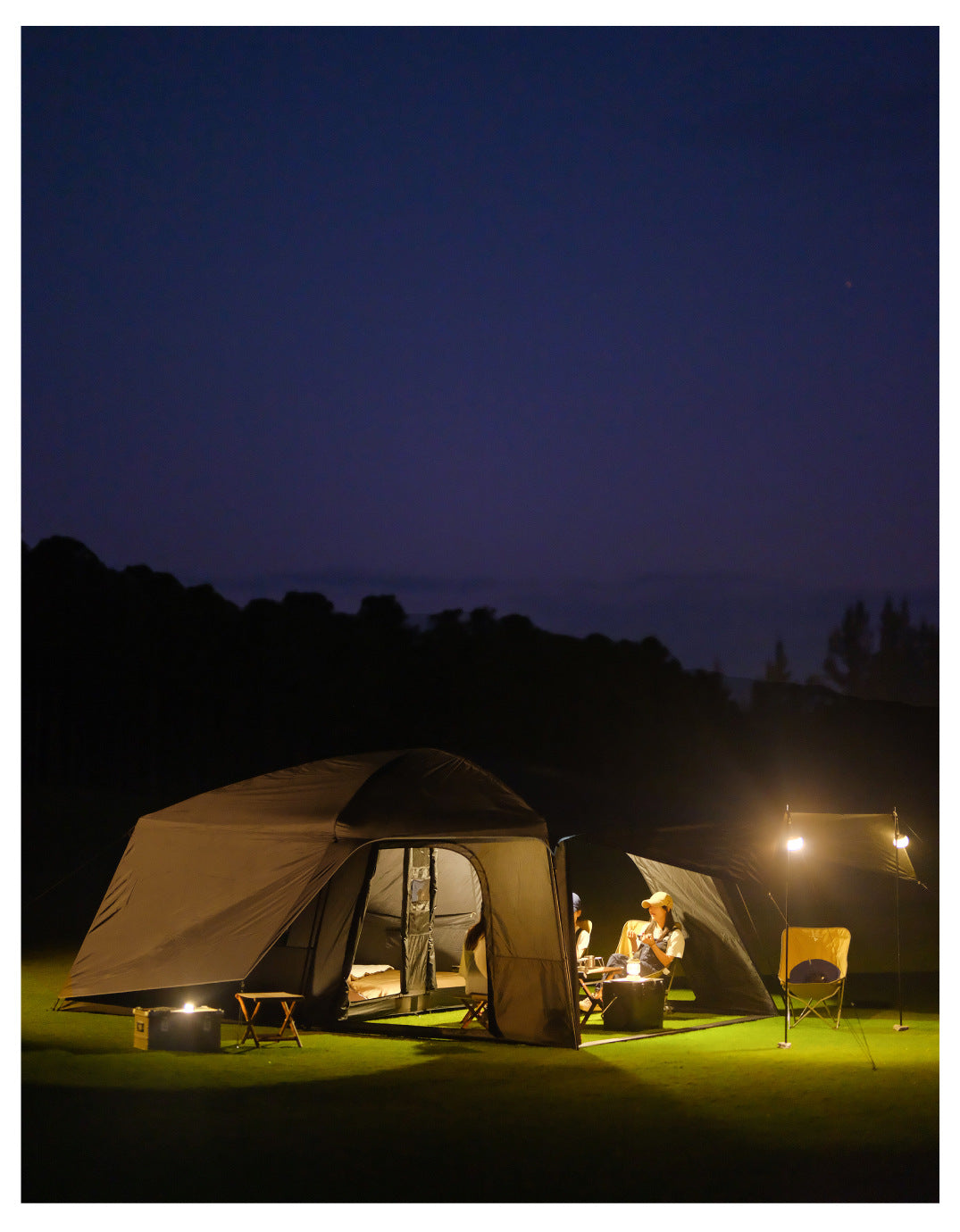 Vidalido POON SAAN PRO 8-10 Person Banshan Villa XL Cabin Black Camping Tent 15m² Interior Space 2 Bedroom Waterproof Titanium Silver Coated