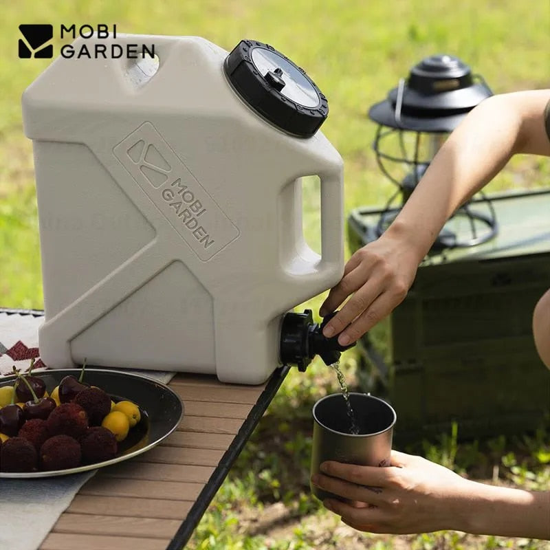 Mobi Garden MUZE Outdoor Water Container 10L 20L Thick Food Grade PE Plastic Material Drinking Water Storage Faucet Bucket Camping Large Capacity Tank Mobigarden